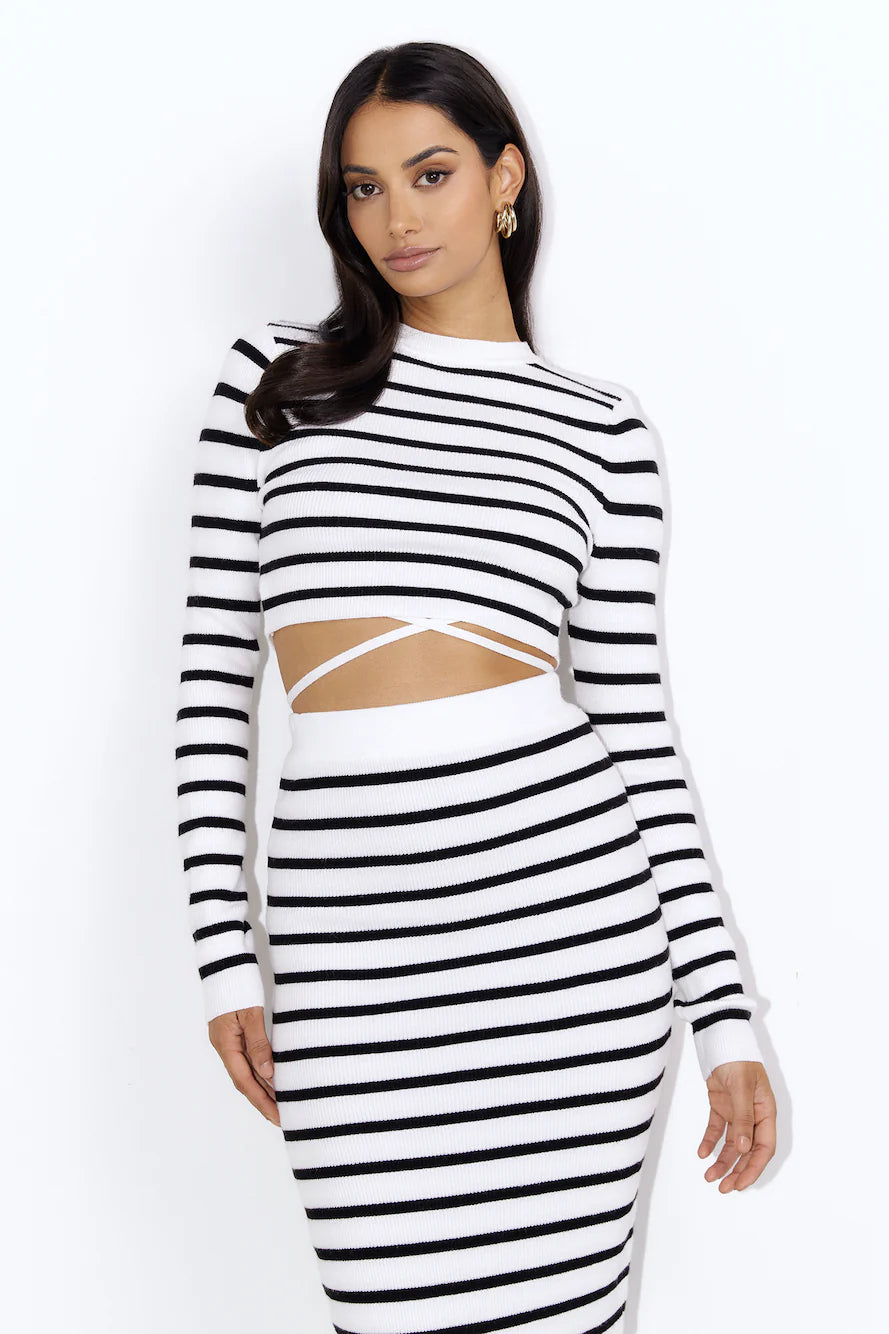 Set On You Knitted Crop Top White