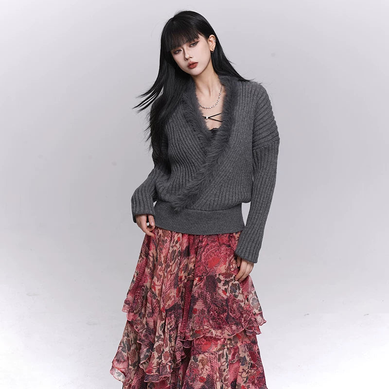 Women’s Soft Gray V-Neck Knit Sweater – Relaxed Fit Pullover