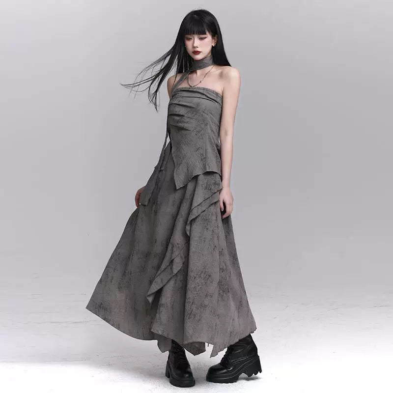 Gray Tube Top and Skirt Set for Women – Gothic-Inspired Two-Piece Outfit