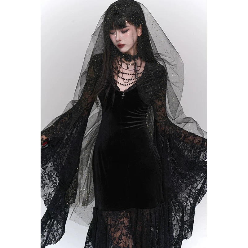 Black Gothic Maxi Dress for Women – Medieval-Inspired Long Sleeve Dress