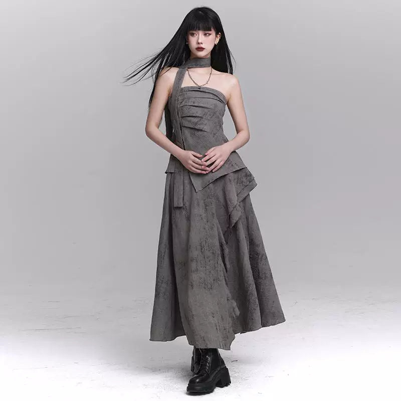 Gray Tube Top and Skirt Set for Women – Gothic-Inspired Two-Piece Outfit