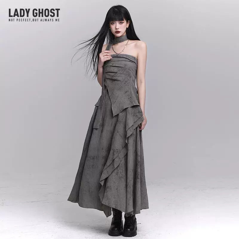 Gray Tube Top and Skirt Set for Women – Gothic-Inspired Two-Piece Outfit
